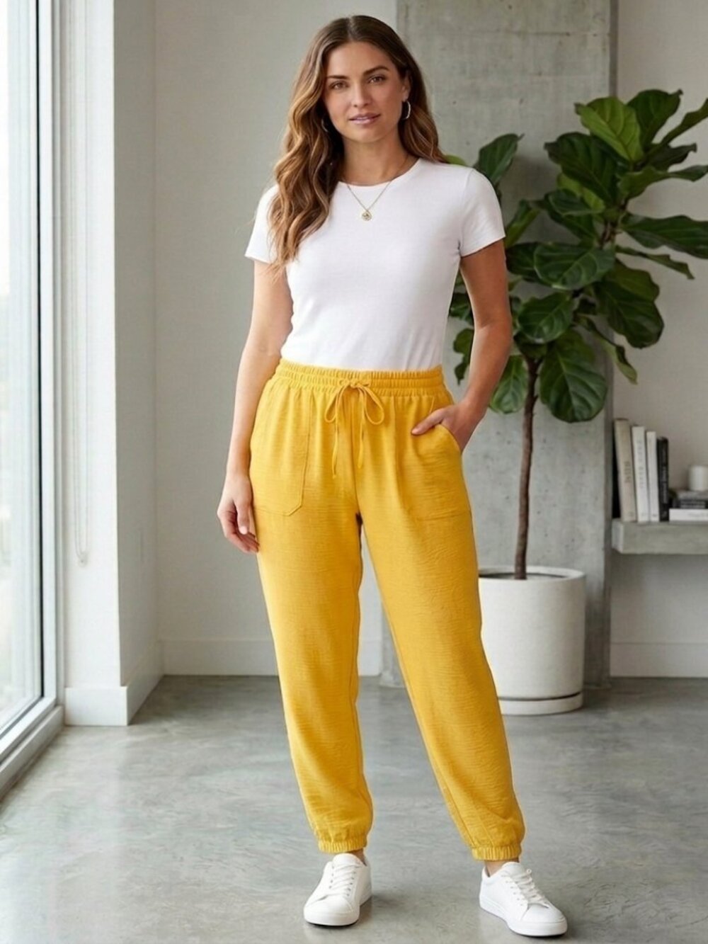 NWT Womenʻs Large NYCC Yellow Joggers Style Pants